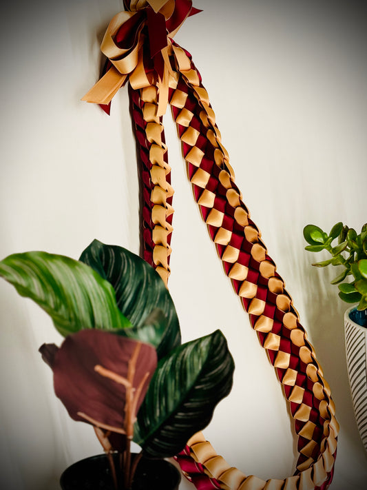 The Devils Premium Lei