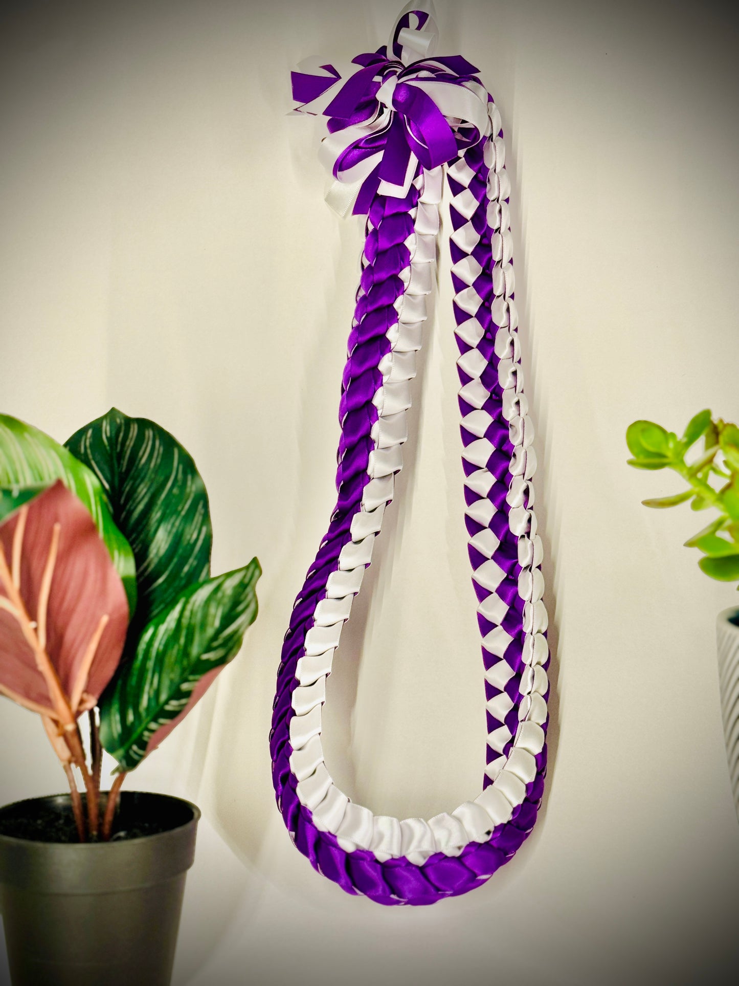 The Lope Premium Lei